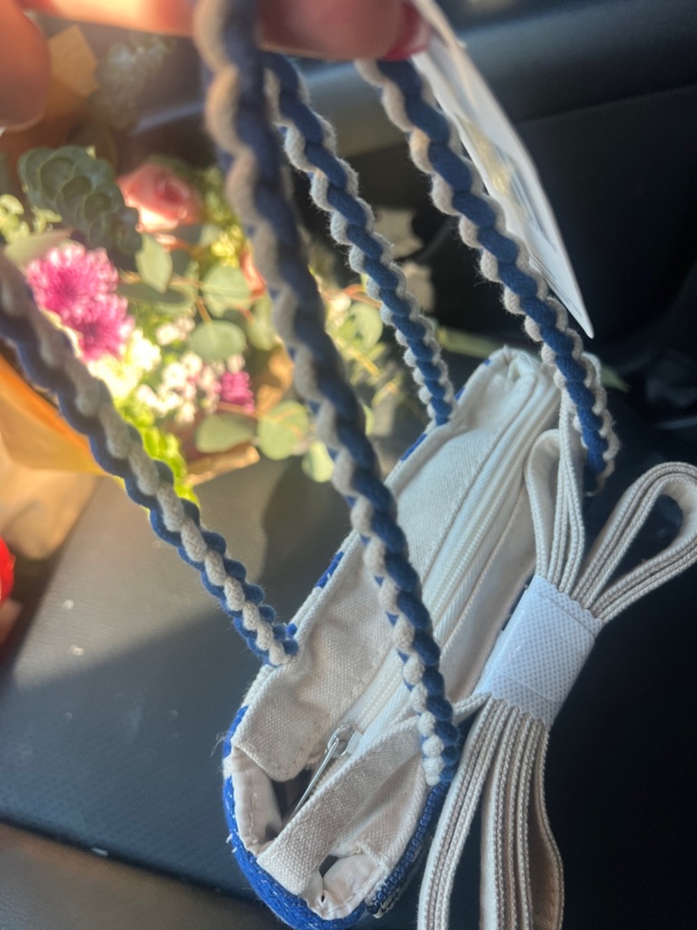 Beaded sardine Tote Bag in Blue and Cream - Picture 4 of 5